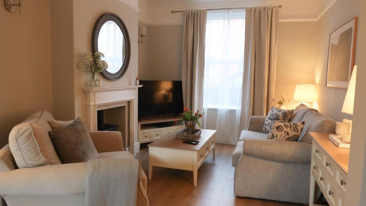 Luxury Living Outside The City Walls - Sleeps Six! Chester Dış mekan fotoğraf