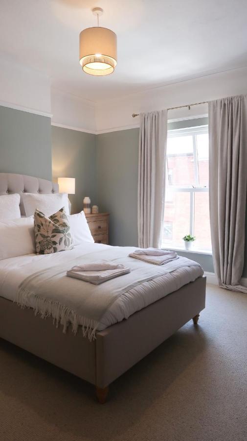 Luxury Living Outside The City Walls - Sleeps Six! Chester Dış mekan fotoğraf
